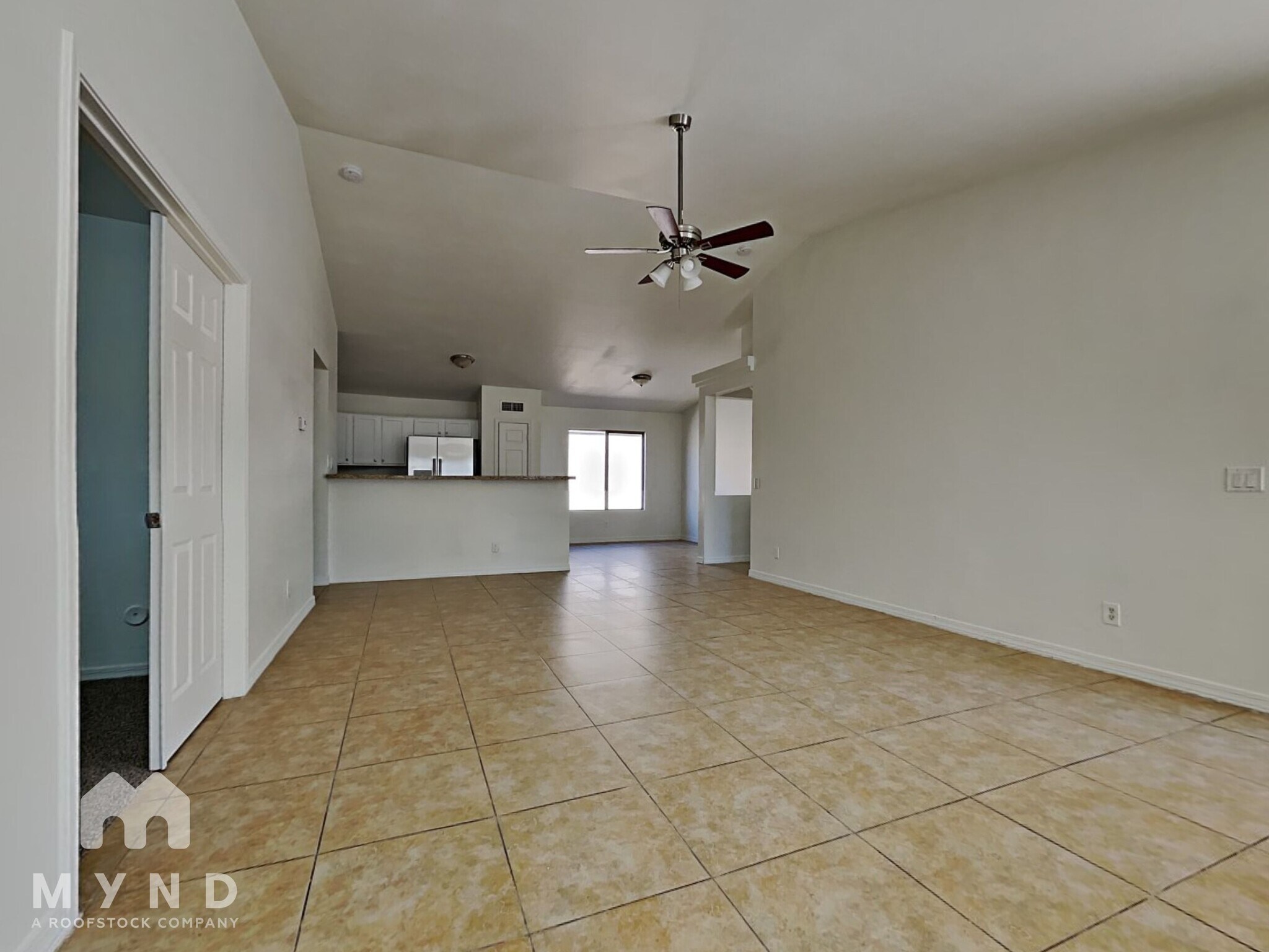 Building Photo - 3005 N 89th Dr