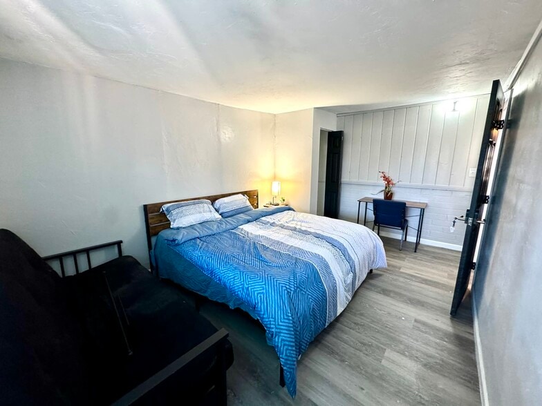 Building Photo - 6864 E Mary Dr