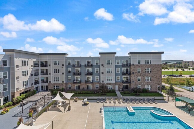 Building Photo - 28294 Ferry Rd