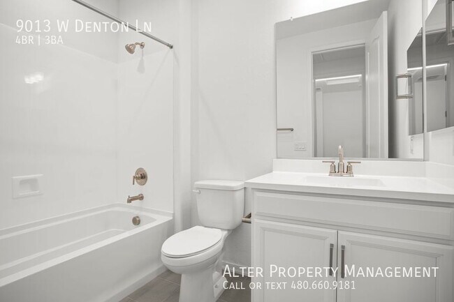 Building Photo - 9013 W Denton Ln