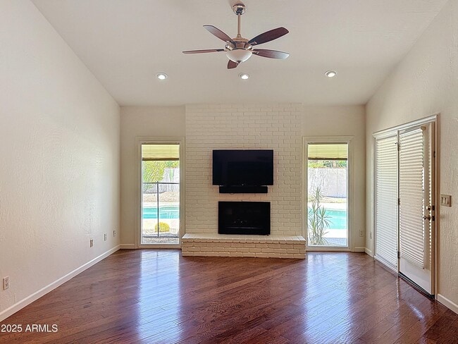 Building Photo - 9888 E Ironwood Dr