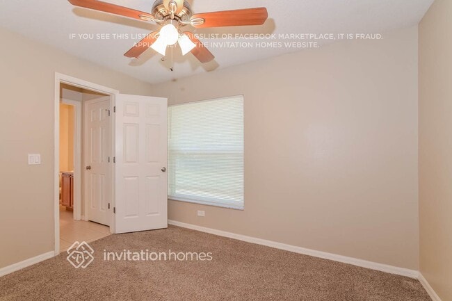 Building Photo - 1571 Parkglen Cir