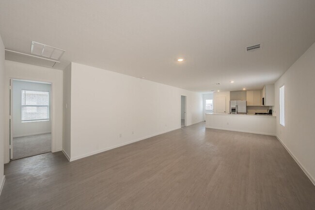 Building Photo - Brand new 3 bedroom 2 bath home Lennar home