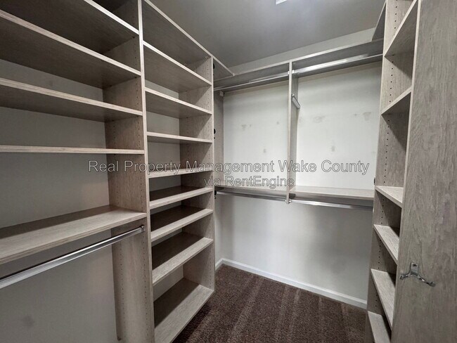 Building Photo - 11701 Coppergate Dr