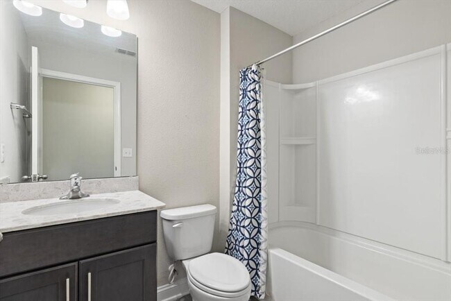 Building Photo - 27 Colorado Springs Way