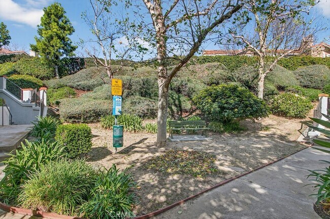 Building Photo - 26 Vía Cordoba