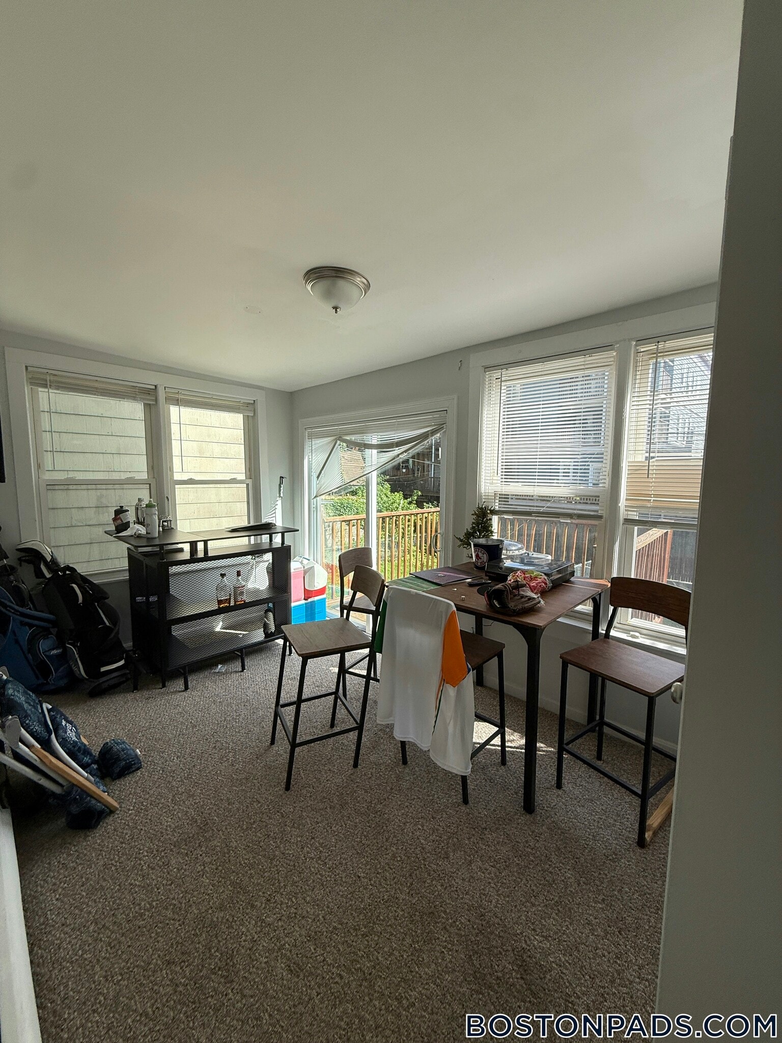 Building Photo - 22 Howell St