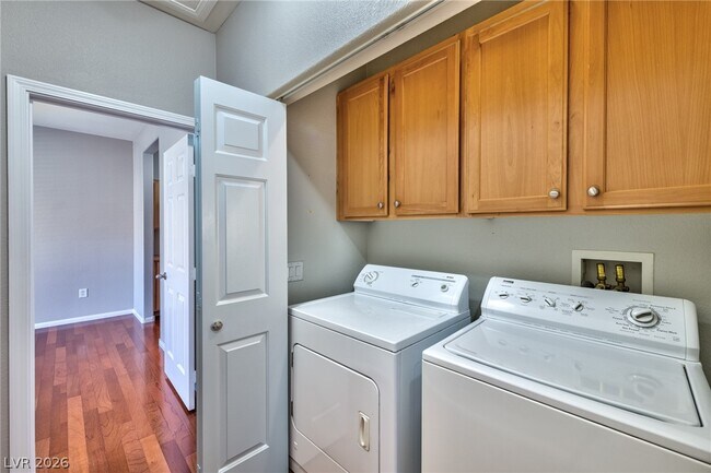 Building Photo - 7660 W Eldorado Ln