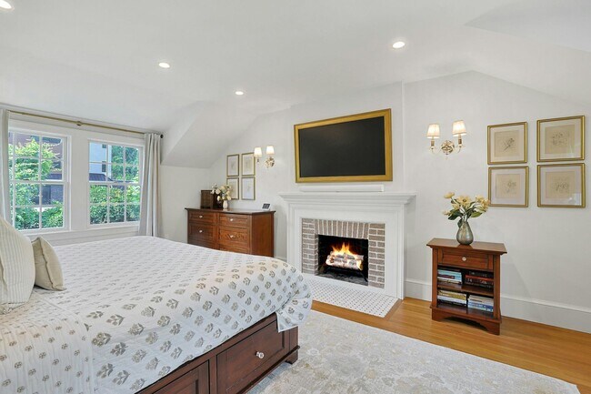 Building Photo - 46 Griffen Ave