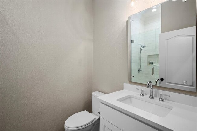 Building Photo - 12921 Bloomfield Hills Ln