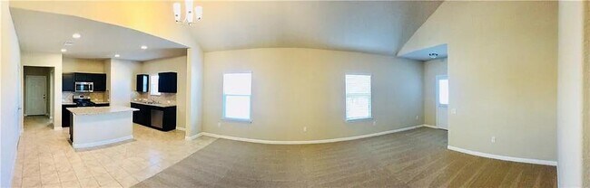 Building Photo - 13813 Harrisglenn Dr