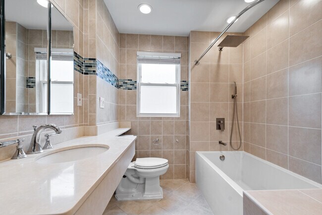 Building Photo - 3001 W Chase Ave