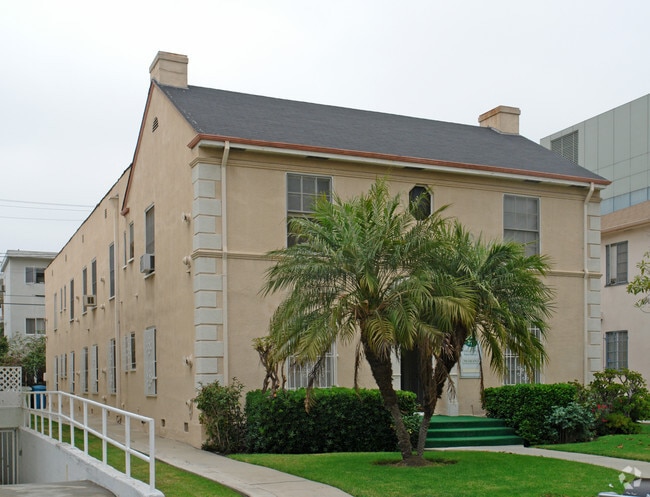 Building Photo - 217 S Tower Dr