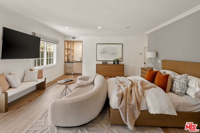 Building Photo - 280 Homewood Rd