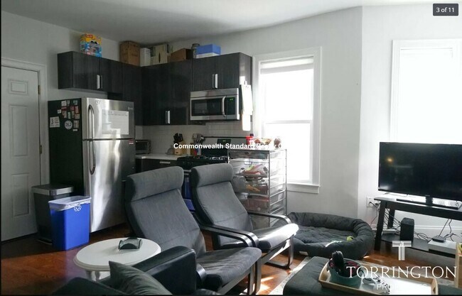 Building Photo - 19 Marney St