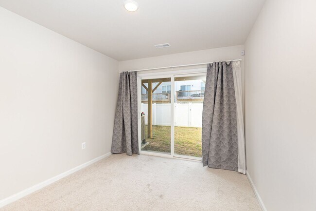 Building Photo - Upscale 2023 Build – EV Charger + Commuter...