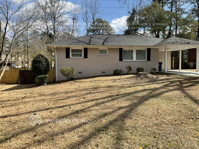 Building Photo - 2716 Lancaster Dr