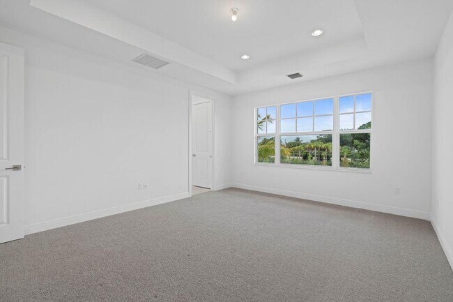 Building Photo - 5312 Hood Rd