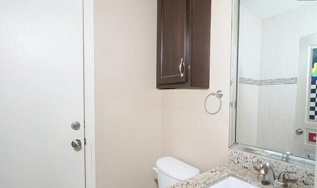 Building Photo - 2902 Granite Dr