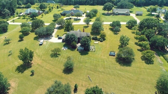 Building Photo - 18751 Ridgeline Rd