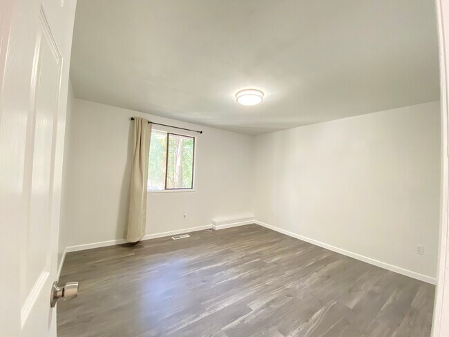 Bedroom 3 - 2605 Aztec Dr NW