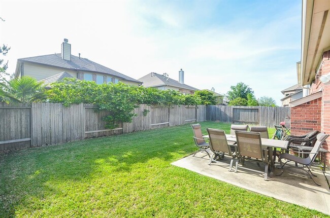 Building Photo - 6134 Vadini Shores Ln