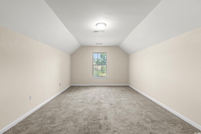 Building Photo - 280 Barclay Dr