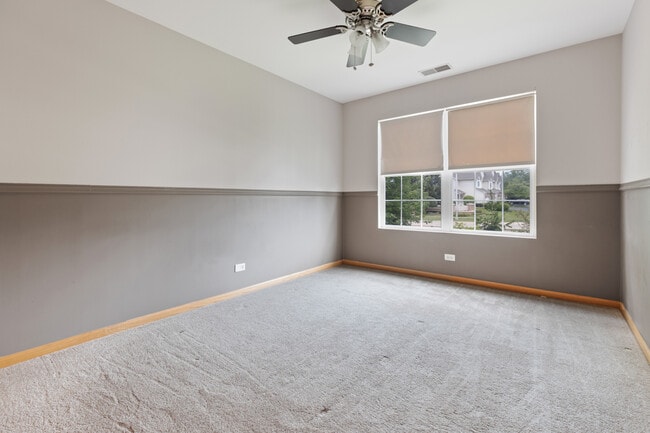 Building Photo - 2479 Stoughton Cir