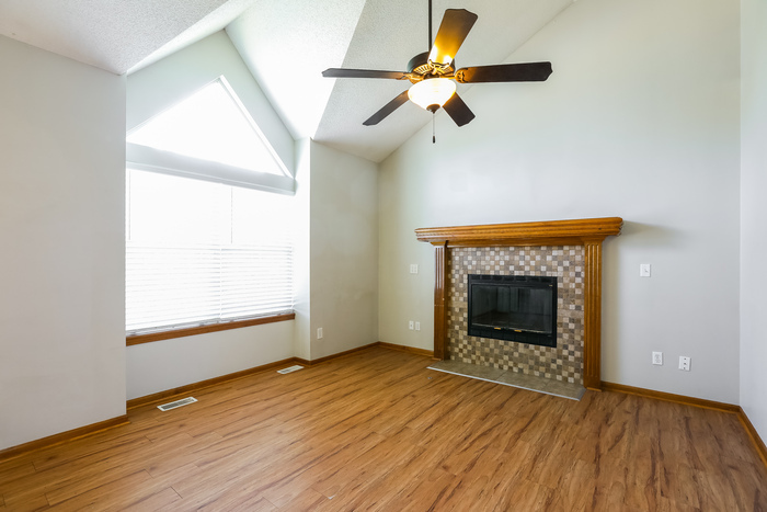 Building Photo - 1303 Magnolia Dr