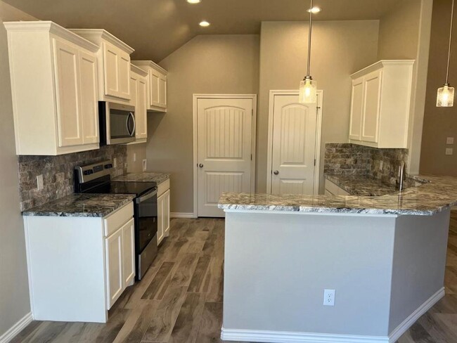 Building Photo - 1125 Wild Rose