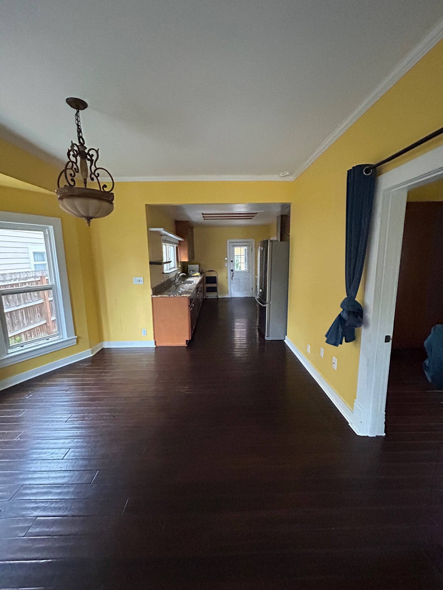 Building Photo - 512 Avenue C