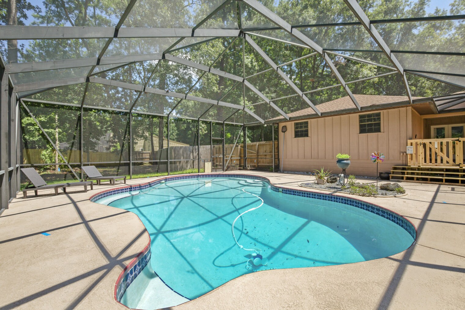 Building Photo - 5922 NW 57th Way