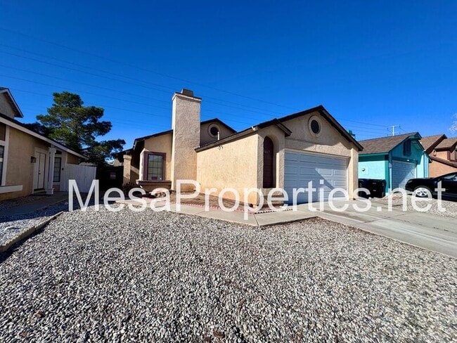 Building Photo - 13667 Gemini St