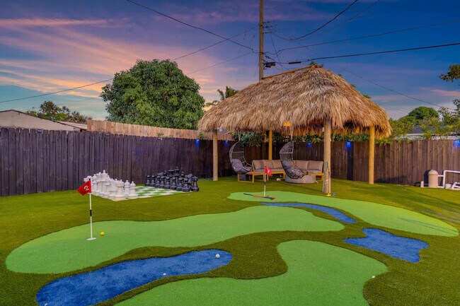 Building Photo - 18715 NW 10th Ct