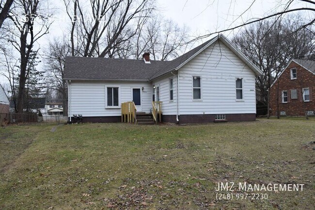 Building Photo - 35656 Schley Ave