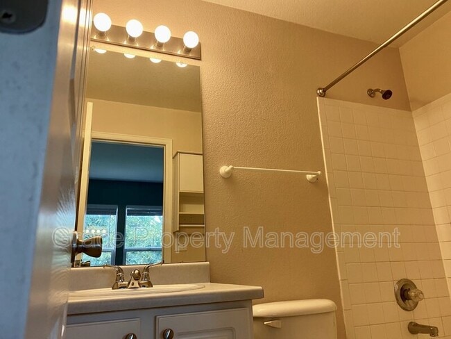 Building Photo - 4623 S Simms Ct
