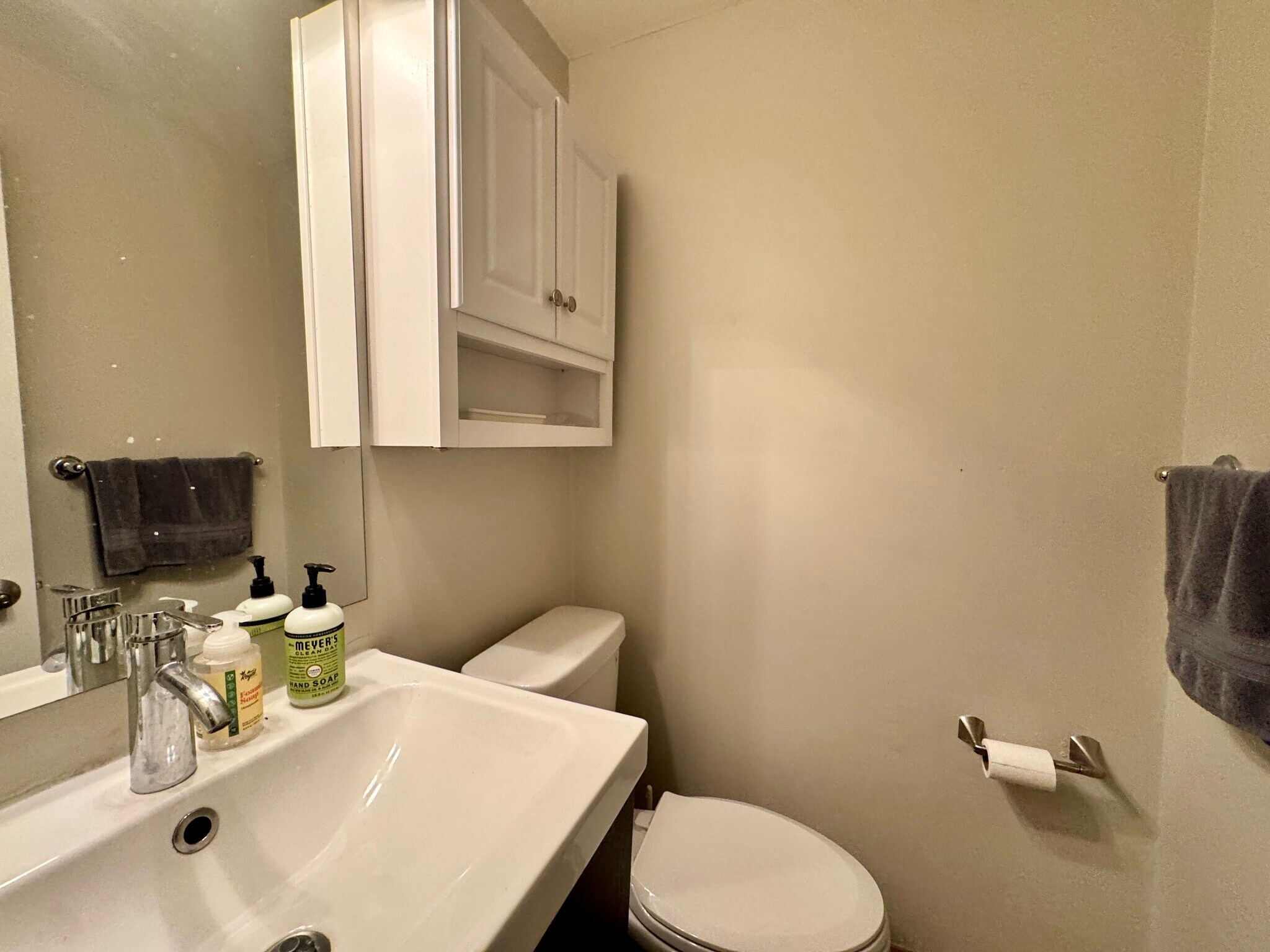 Building Photo - 12 Stoneholm St