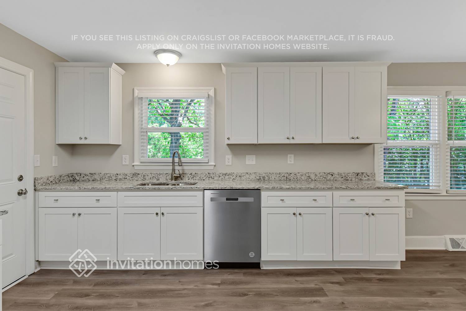 Building Photo - 4133 Seaforth Dr