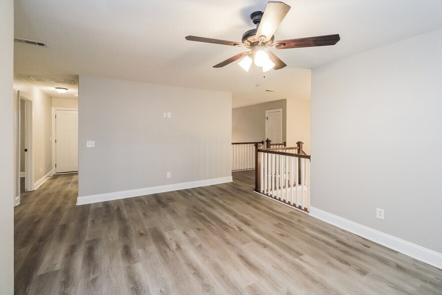 Building Photo - 2640 Candlewick Ct