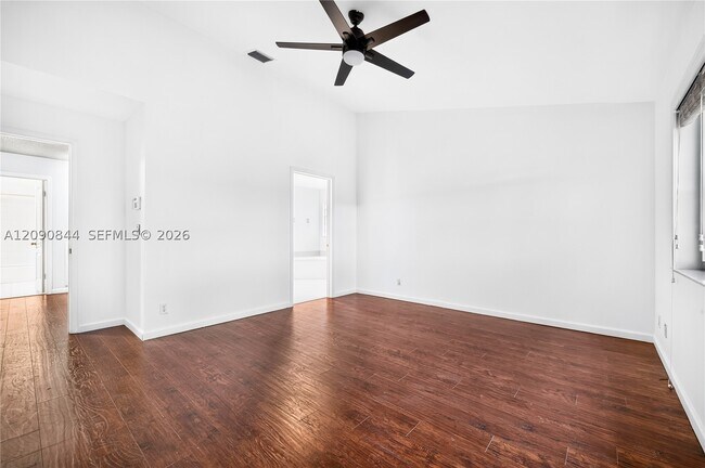 Building Photo - 5868 N Plum Bay Pkwy