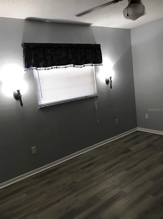 Building Photo - 4215 NW 20th Dr