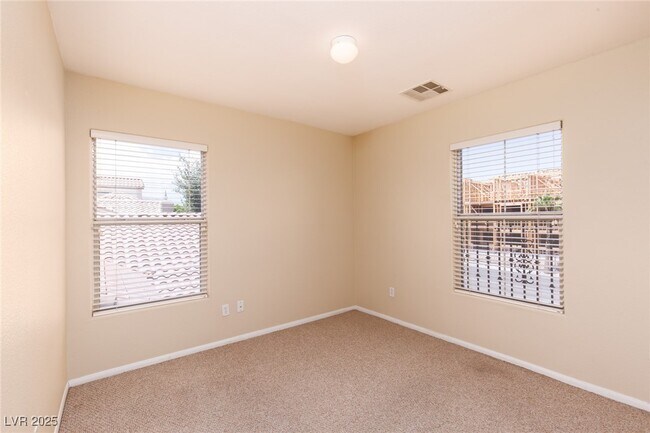 Building Photo - 8556 Zelkova Ct
