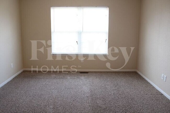 Building Photo - 10247 Hornton St