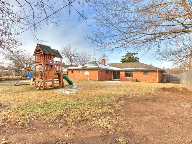 Building Photo - 3608 Jim Robison Dr