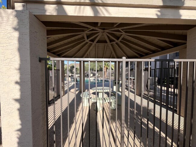 Building Photo - 12440 N 20th St