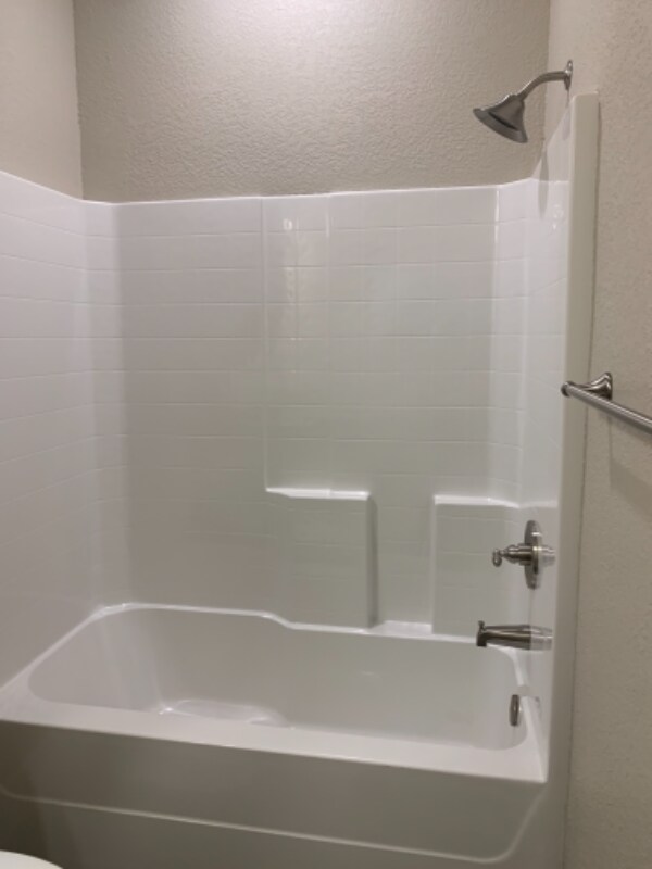 Building Photo - 3224 Belmont Dr