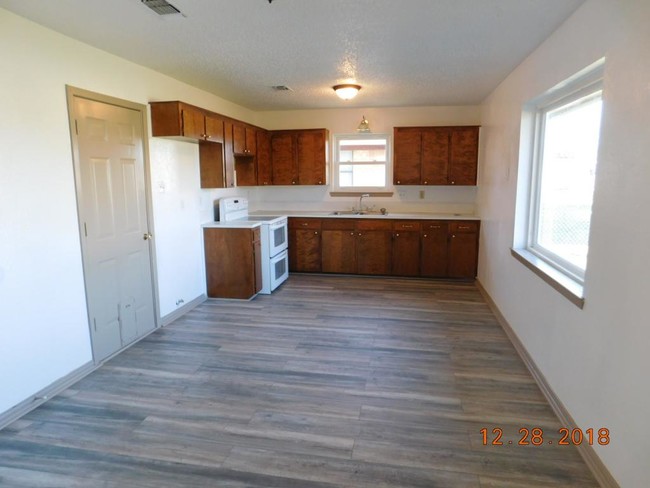 Building Photo - 1010 Jackie Jo Ln