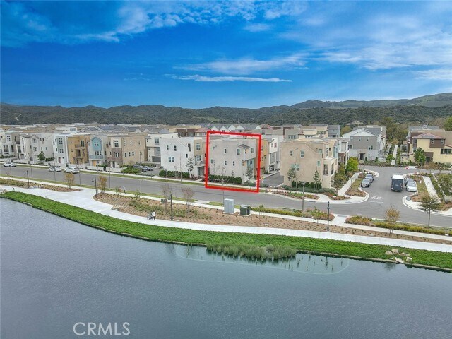 Building Photo - 6 Crown Point Dr