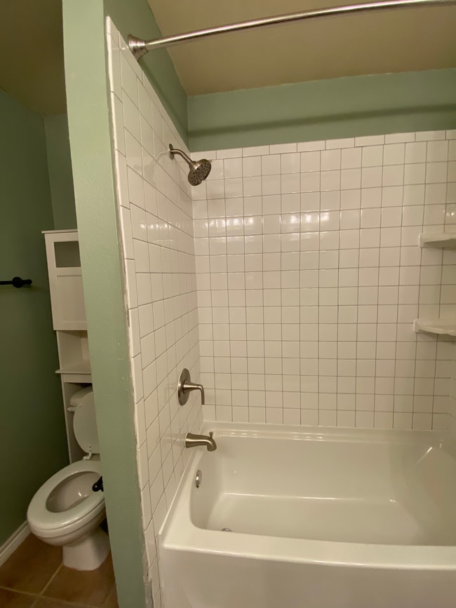 Building Photo - 11611 Fruitwood Pl