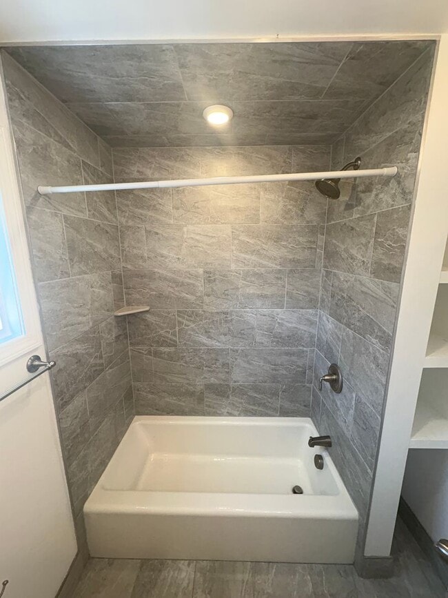 Building Photo - LYNN/BOSTON NO BROKER FEES! BRAND NEW FULLY RENOVATED ONE BEDROOM UNIT IN TOP COMMUTER LOCATION!